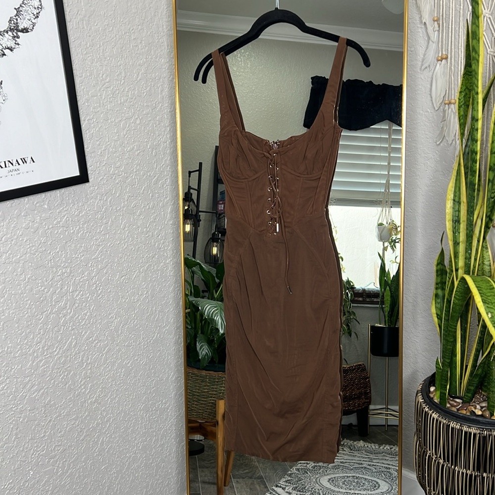 HOUSE OF CB 'Simona' Chocolate Lace Up Corset Midi Dress NWOT - Picture 6 of 9